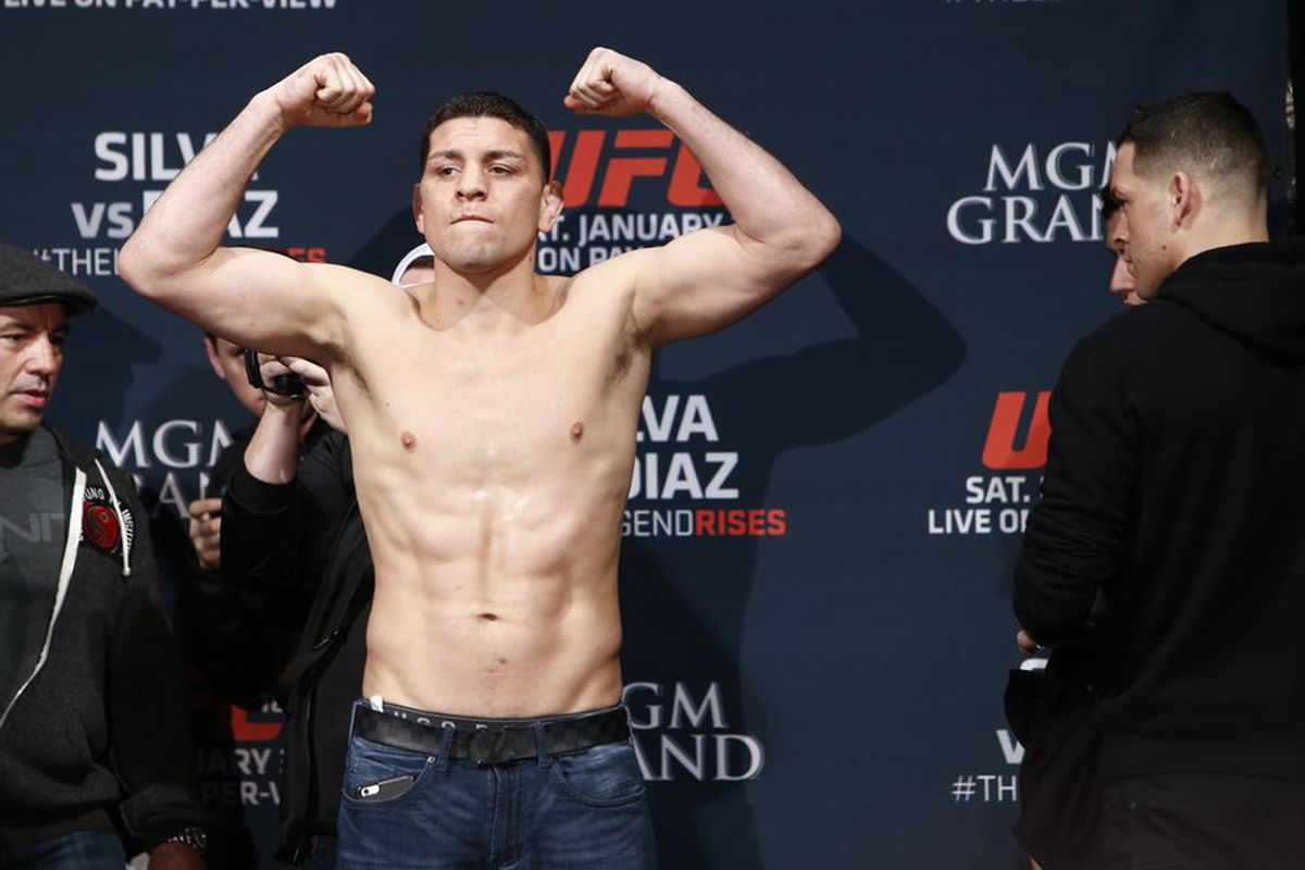 How tall is Nick Diaz?